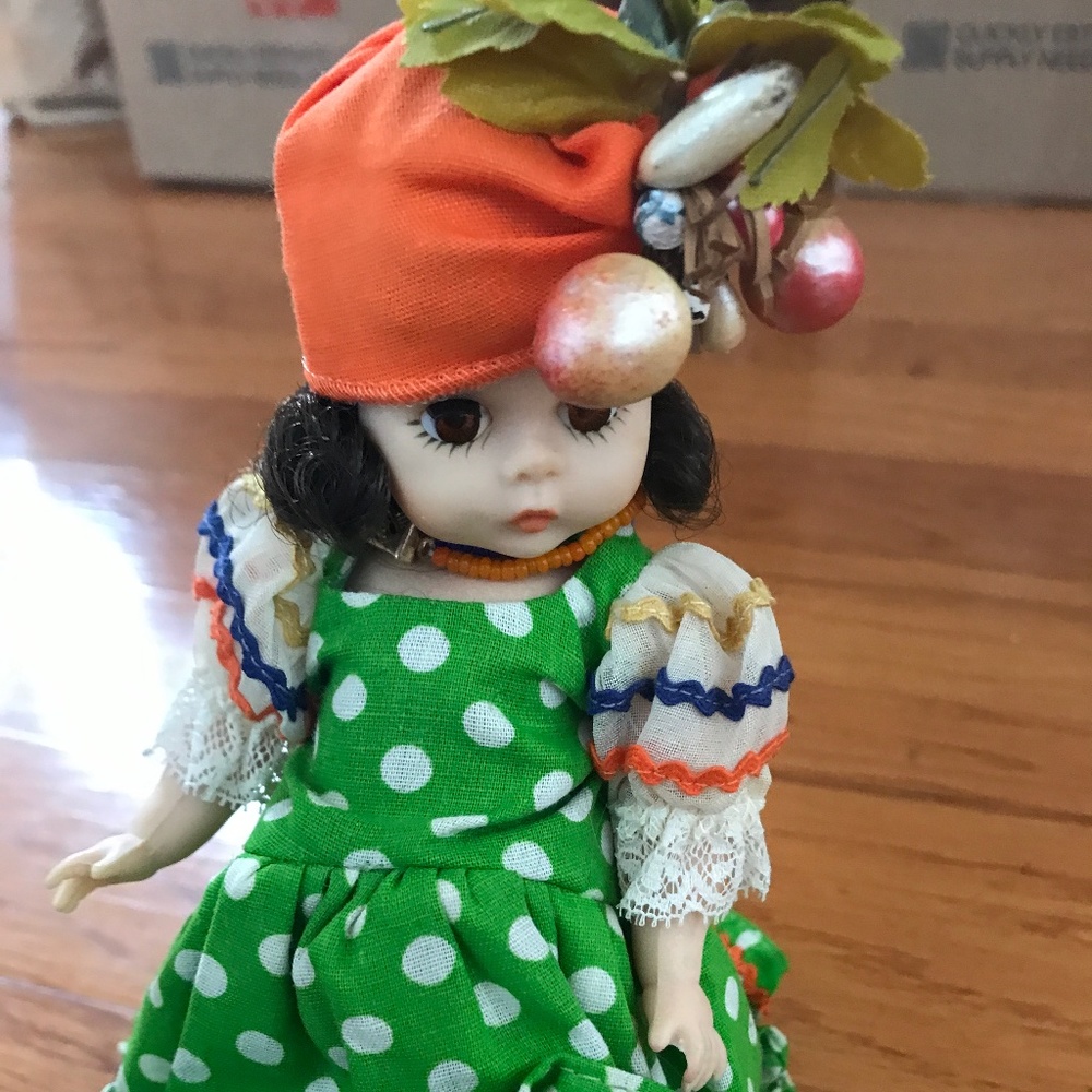 Madame Alexander Doll Brazil